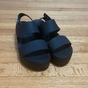 Platform Crocs Sandal